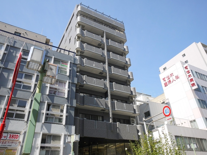 フィーブルサカエ
