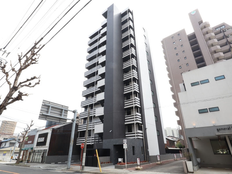 GRANDUKE代官町reverso