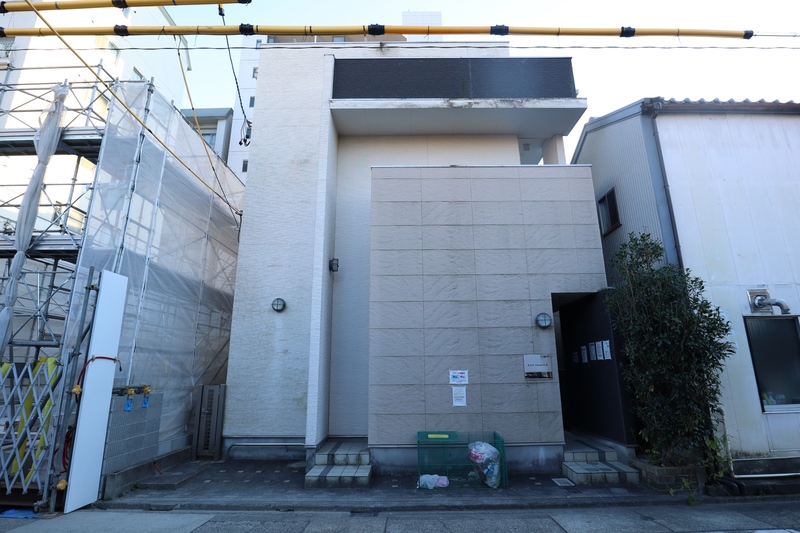 105号室